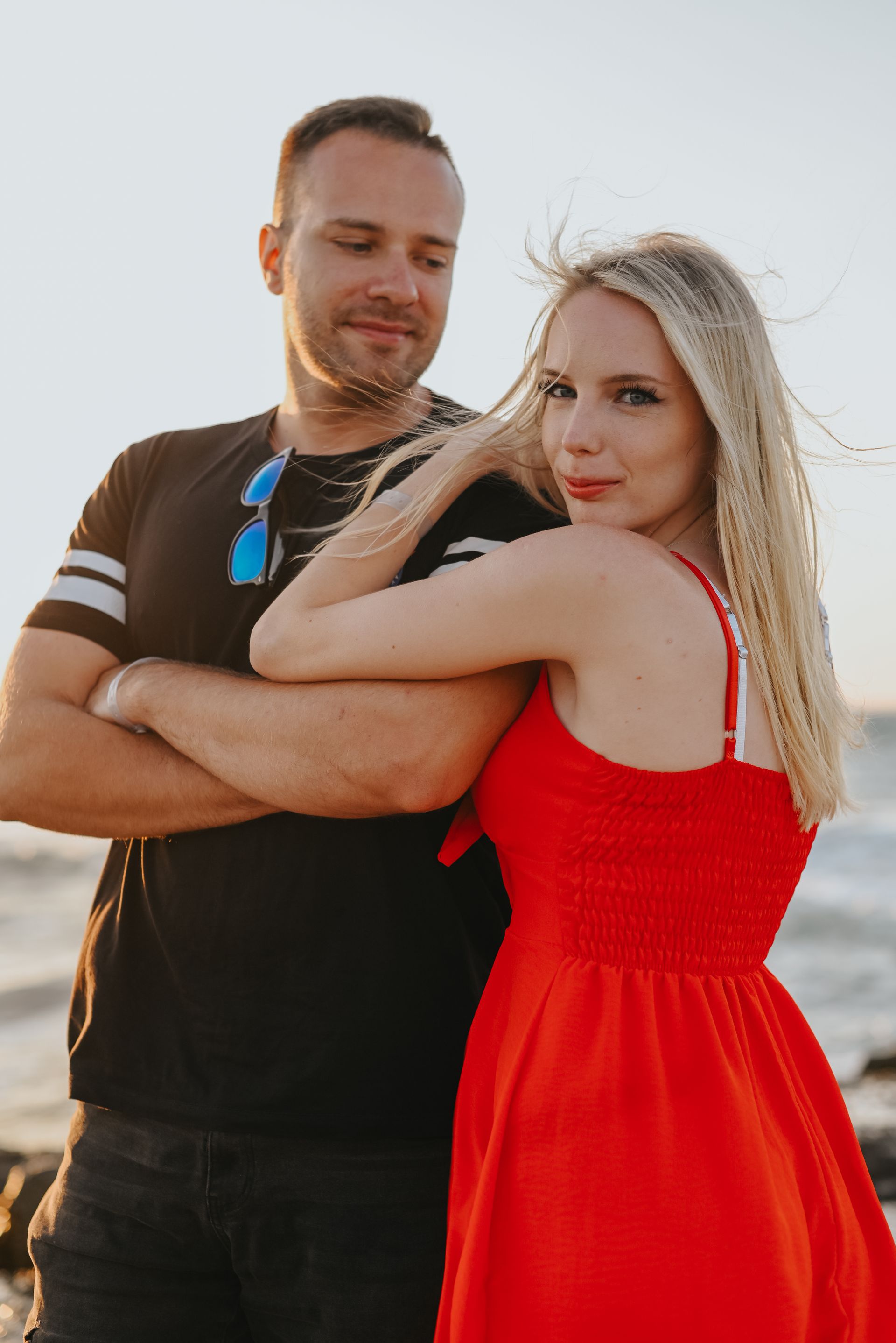 Photographer working with a client — the workflow Fotiqo's platform supports